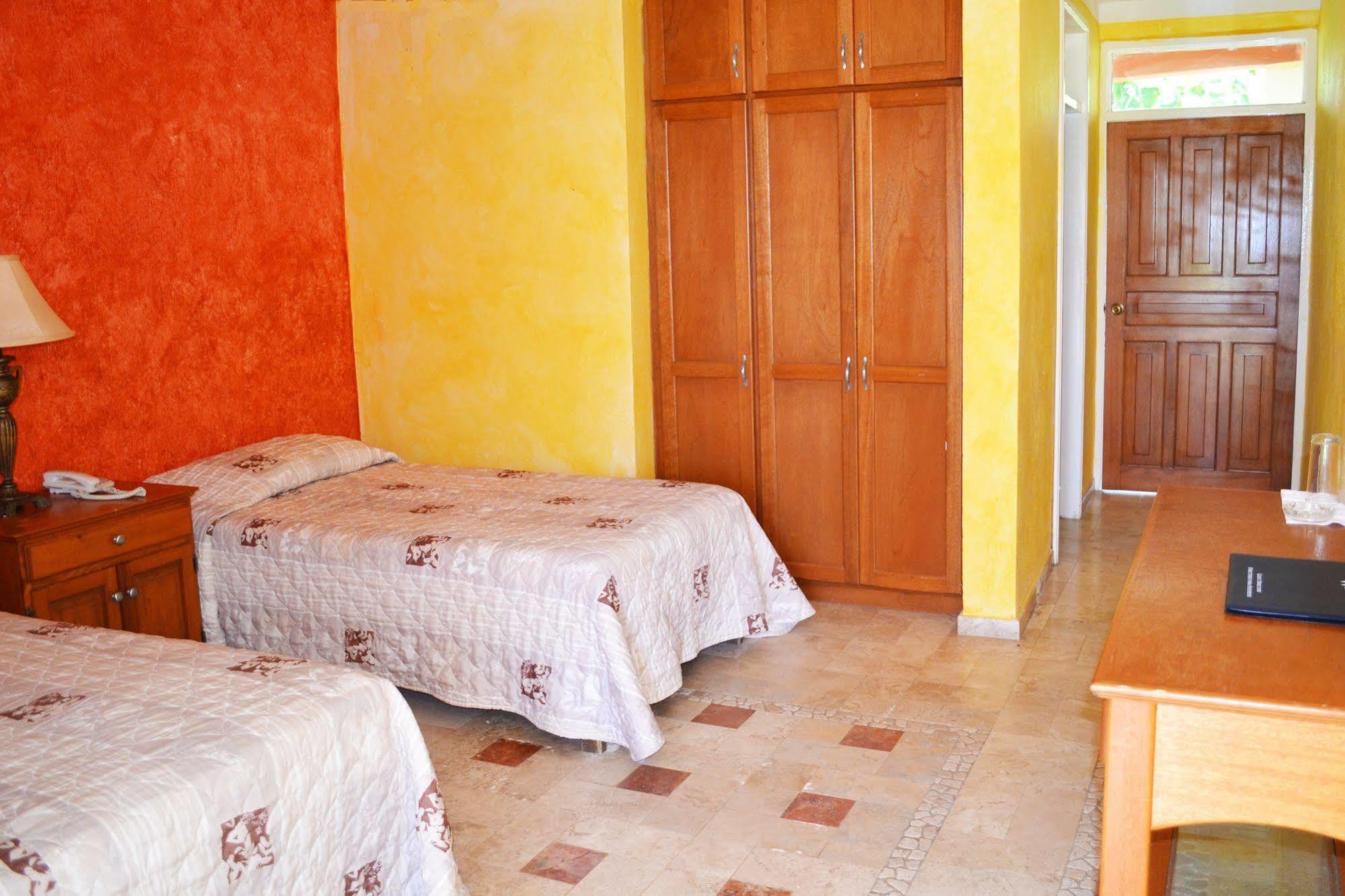 Hotel Playa Del Sol Los Barriles Exterior foto